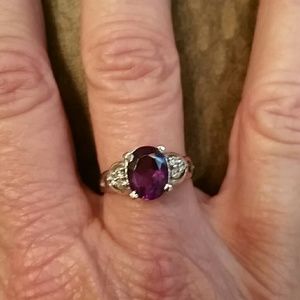 10 ct white gold amethyst and diamond ring
